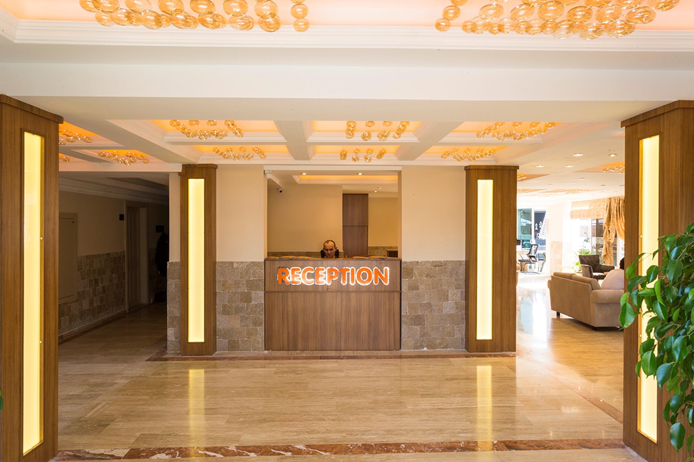Rich Melissa Hotel เกเมร์ ภายนอก รูปภาพ
